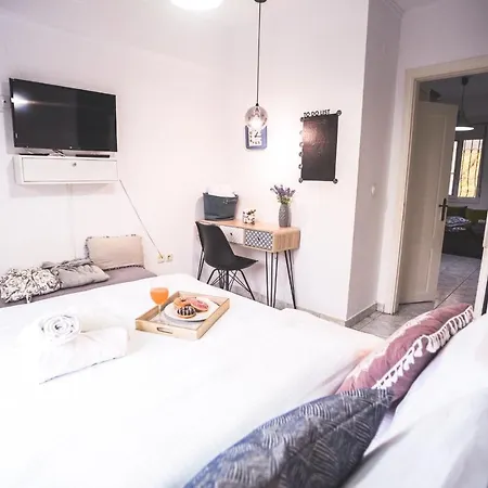 Lux Downtown Apartament Serres