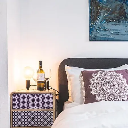 Lux Downtown Διαμέρισμα *