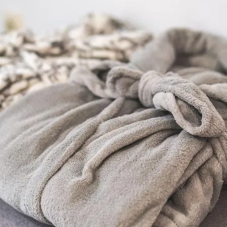 Lux Downtown Apartment Serres