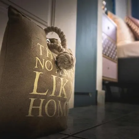 Lux Downtown *